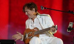 Goran Bregovic Sardes Antik Kenti'nde konser verdi