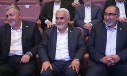 HÜDA PAR Genel Başkanı Yapıcıoğlu partisinin Diyarbakır 5. Olağan İl Kongresi'nde konuştu: