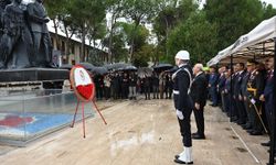 İzmir ve çevre illerde Cumhuriyet'in 103. yılı kutlanıyor