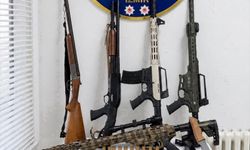 İzmir'de düğünde havaya ateş açtığı iddia edilen 14 kişi yakalandı