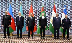Kırgızistan Cumhurbaşkanı Caparov'dan bölgesel ekonomi, e-ticaret ve ulaşımda işbirliği çağrısı