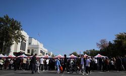 Kırgızistan'da at etinden 120 metreden uzun sucuk yapıldı