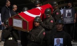Silivri açıklarında batan geminin mürettebatından Rahmi Temel'in cenazesi, İzmir'de toprağa verildi
