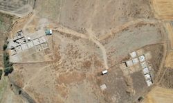 Tavşanlı Höyük kazılarında yaklaşık 4 bin yıllık pati izleri bulundu