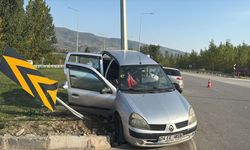 Tokat'ta iki otomobilin çarpıştığı kazada 4 kişi yaralandı
