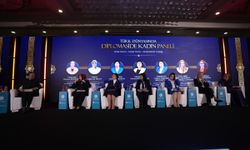 Türk Dünyası Diyalog Forumu kapsamında 'Türk Dünyasında Diplomaside Kadın Paneli' düzenlendi