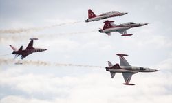Türk Yıldızları Ankara semalarında prova uçuşu yaptı