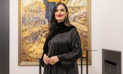 Yaprak Sayar, Gazi Osman Paşa Yalısı'nda 'Zamansız' albümünden eserleri seslendirdi