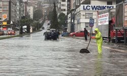 Zonguldak ve Düzce'de sağanak etkili oluyor