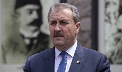 BBP Genel Başkanı Destici '8 Mart Dünya Kadınlar Günü'nü kutladı