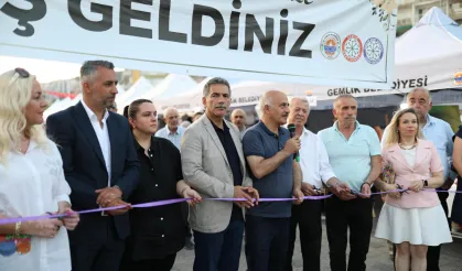 Bursa Gemlik'te 'Kadın Emeği' görücüye çıktı