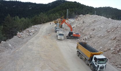 Akseki-Seydişehir kara yolu trafiğe kapatılacak