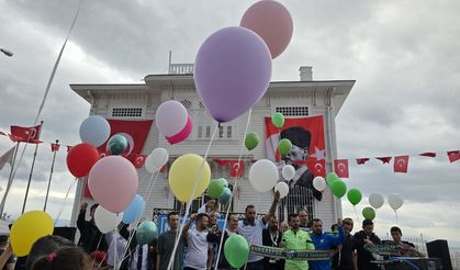 Bursa'da lösemiyi yenen 11 yaşındaki Ali Demir için gökyüzüne balonlar bırakıldı