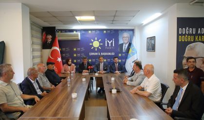 İYİ Parti Genel Başkan Yardımcısı Aslan, Çorum'da gazetecilerle buluştu