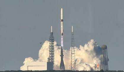 ABD'li havacılık ve uzay şirketi Blue Origin, New Glenn roketini Mars görevi için uzaya fırlattı