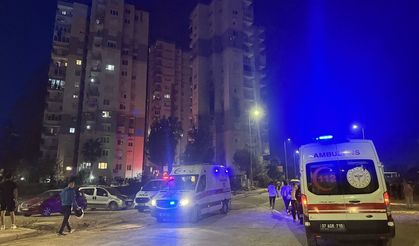 Antalya'da apartmanın dördüncü katında patlama sonrası çıkan yangın söndürüldü