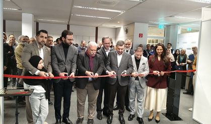 Almanya'da ebru sergisi açıldı