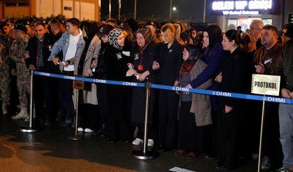 İstanbul Çekmeköy'deki operasyonda şehit olan polis memuru Albayrak'ın naaşı Samsun'a getirildi