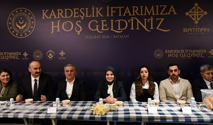 Aile ve Sosyal Hizmetler Bakanı Göktaş, Batman'da 'Kardeşlik Soframız İftar Programı'na katıldı