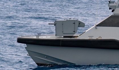 Türkiye'nin ilk silahlı insansız deniz aracı yerli silahıyla göreve başladı