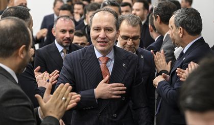 Yeniden Refah Partisi Genel Başkanı Erbakan, İl Başkanları Toplantısı öncesi açıklamalarda bulundu: