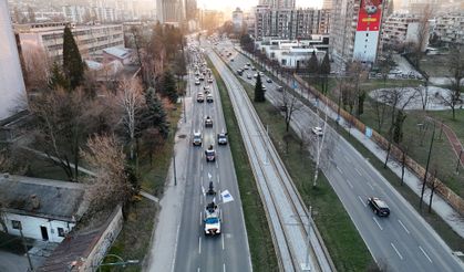 Bosna Hersek'te Bağımsızlık Günü 'altın zambaklı' bayraklarla kutlandı