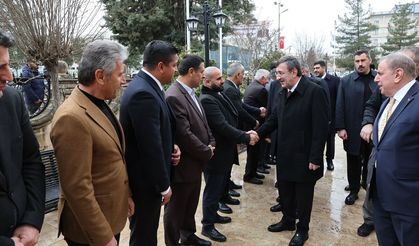 Cumhurbaşkanı Yardımcısı Yılmaz, Midyat Belediyesi'ni ziyaret etti