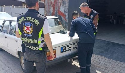 Eskişehir'de otomobiliyle drift yapan sürücüye 340 bin lira ceza uygulandı