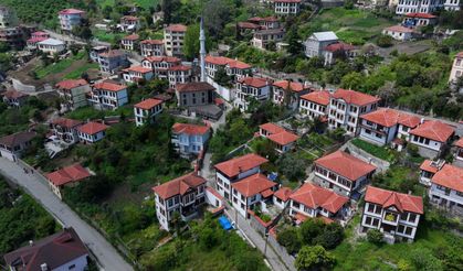 Trabzon'daki tarihi Orta Mahalle ziyaretçilerini bekliyor