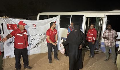 Türk Kızılay, Sudan'da 2 bin 100 hisse kurban eti dağıttı