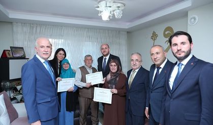 AK Parti'den 11 milyonu aşan üyesine Cumhurbaşkanı Erdoğan imzalı teşekkür belgesi