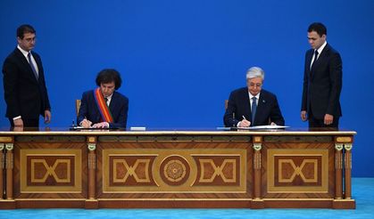 Kazakistan ile Gürcistan arasında stratejik ortaklık kurulmasına ilişkin bildiri imzalandı