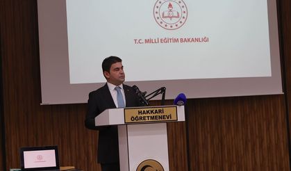 Öğretmenevi ve akşam sanat okulu müdürleri Hakkari'de buluştu
