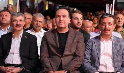 AK Parti Gençlik Kolları Genel Başkanı İbiş, Aksaray'da 'Bir Gençlik Şöleni'nde konuştu: