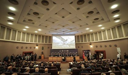 Enerji ve Tabii Kaynaklar Bakanı Bayraktar, BTSO'da konuştu: