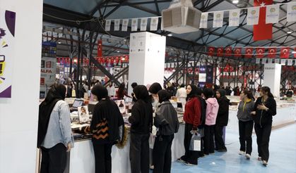 Malatya'da 12. Kitap Fuarı devam ediyor