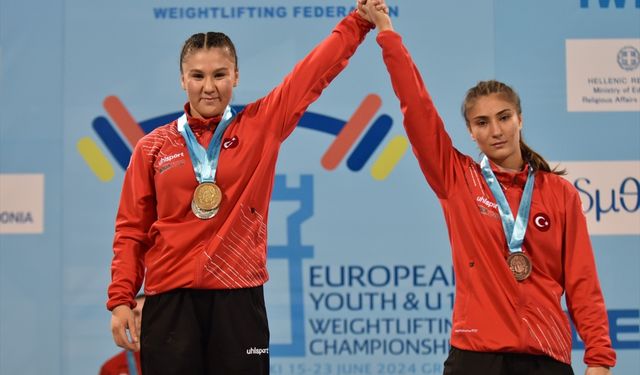 Milli haltercilerden Yıldızlar ve 15 Yaş Altı Avrupa Şampiyonası'nda 2'si altın 5 madalya