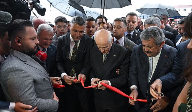 MHP Genel Başkanı Bahçeli, Etimesgut'ta açılış törenine katıldı