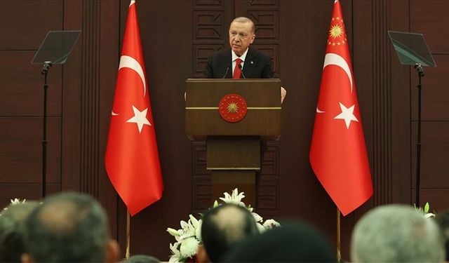 Cumhurbaşkanı Erdoğan: Terör örgütünün belediye gücüyle haraç mekanizmaları kurmasına göz yumamayız