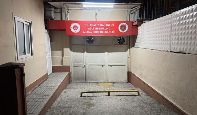 Adana'da hava basılan tır lastiğinin patlaması sonucu 1 kişi öldü