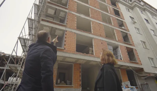 İstanbul'da riskli yapıların dönüşümü sürüyor... Bakan Kurum'dan 'yarısı bizden' paylaşımı