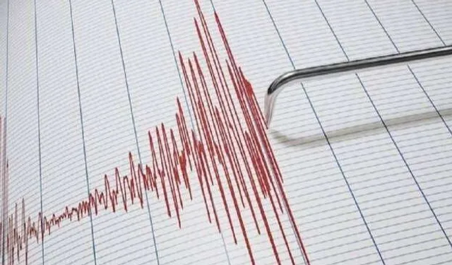 Balıkesir'de 6,1 büyüklüğündeki depremin ardından 4 üzeri 3 deprem daha meydana geldi