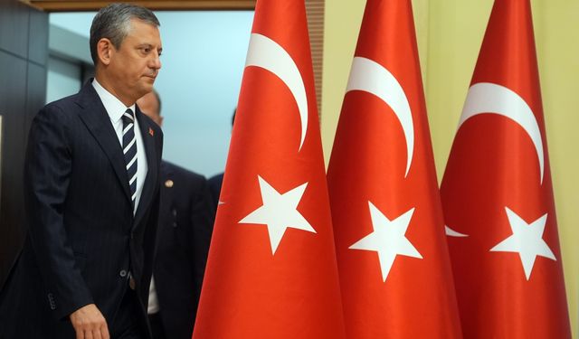 CHP Genel Başkanı Özel, basın toplantısı düzenledi: