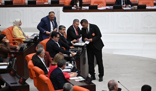 Sağlık alanına yönelik düzenlemeler içeren kanun teklifi TBMM Genel Kurulunda kabul edildi