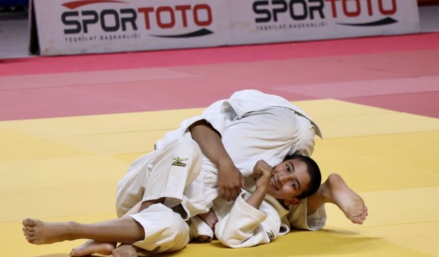 Yıldızlar Avrupa Judo Kupası'nda ilk gün müsabakaları tamamlandı
