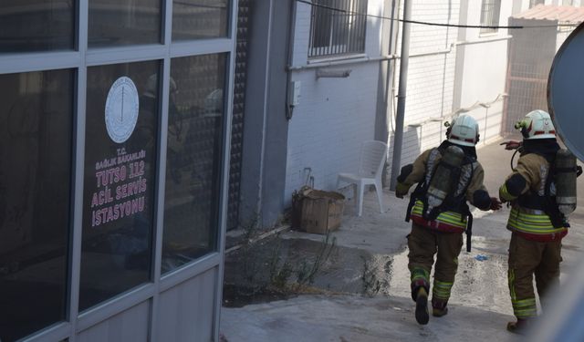 Manisa'da 112 Acil Servis istasyonunda çıkan yangın söndürüldü