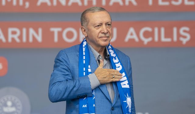 Cumhurbaşkanı Erdoğan, '300 Bininci Afet Konutu Kura Çekimi ve Anahtar Teslimi Töreni'nde konuştu: (3)