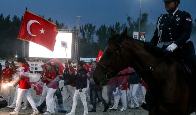 Sırbistan'da 2025 Engel Atlama Balkan Şampiyonası'nın açılışı yapıldı