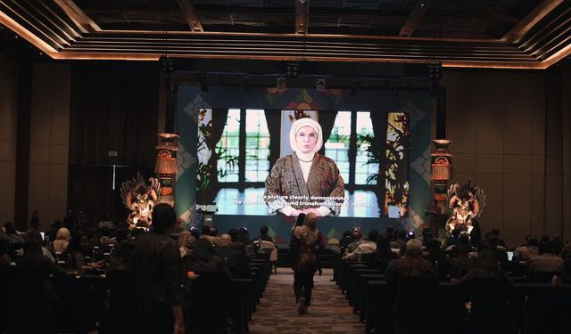 Emine Erdoğan 'Asya Pasifik Sıfır Atık Uluslararası Seminer Programı'na video mesaj gönderdi: