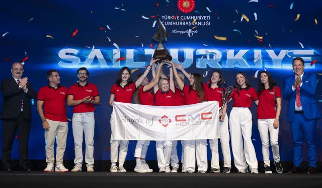 Cumhurbaşkanlığı 6. Uluslararası Yat Yarışları'nın ödül töreni yapıldı